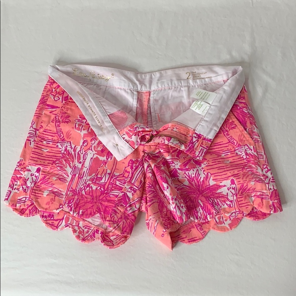 EUC Lilly Pulitzer Sz 2 buttercup scallop shorts - Picture 3 of 7